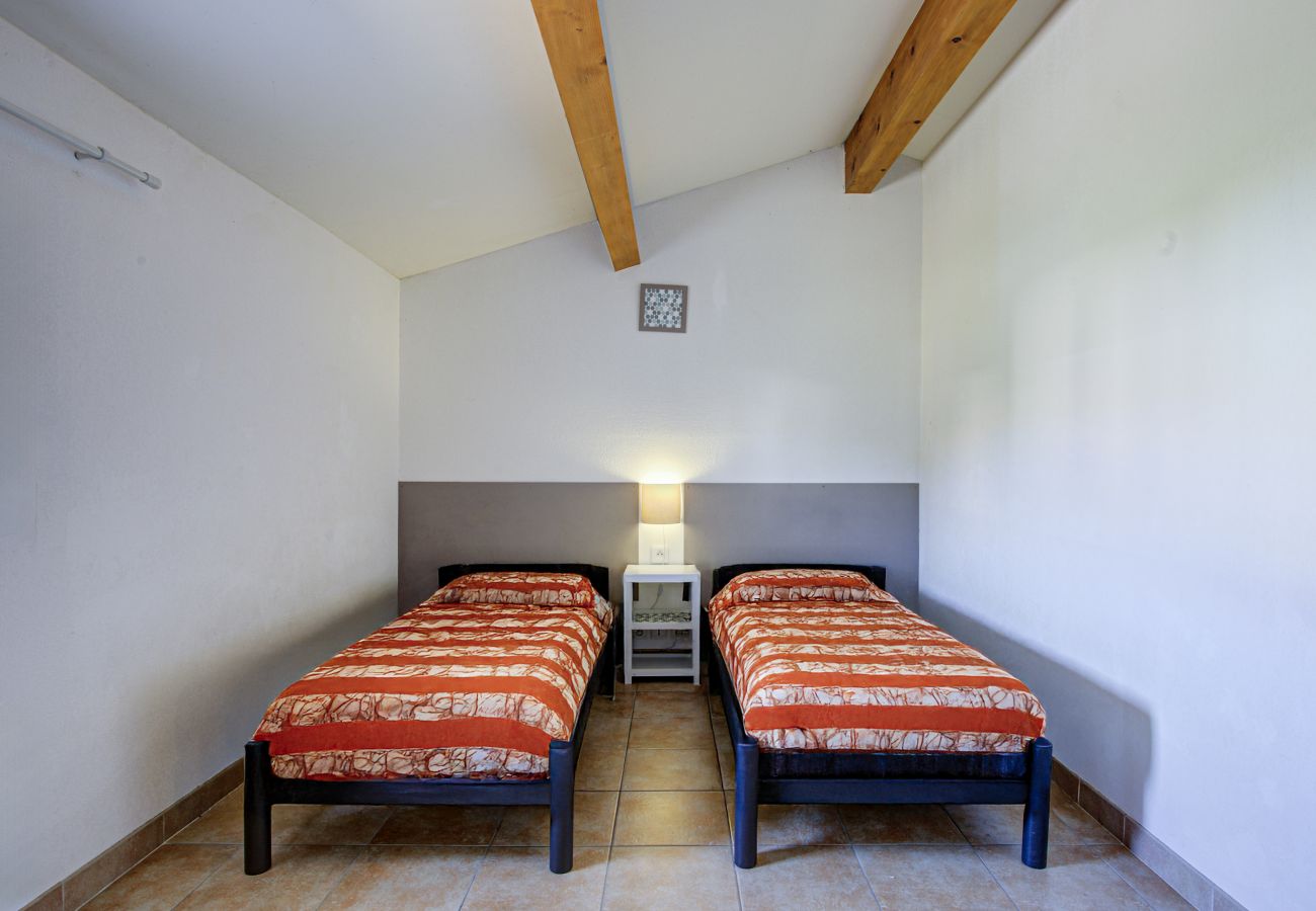 Villa in Homps - Charming duplex villa, sleeps 6, garden