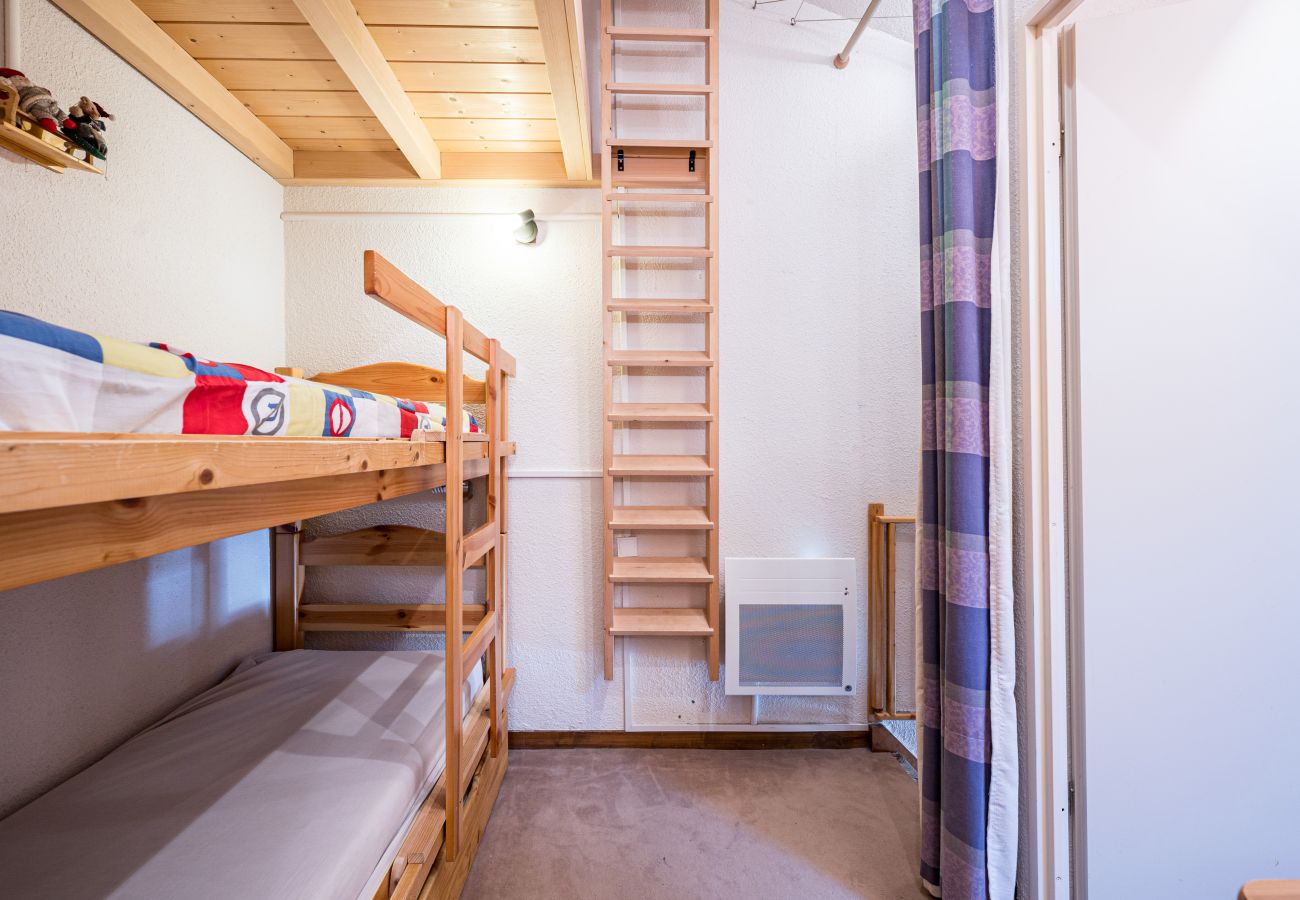 Apartment in Morillon - Nice Apt for 8 pers near the slopes