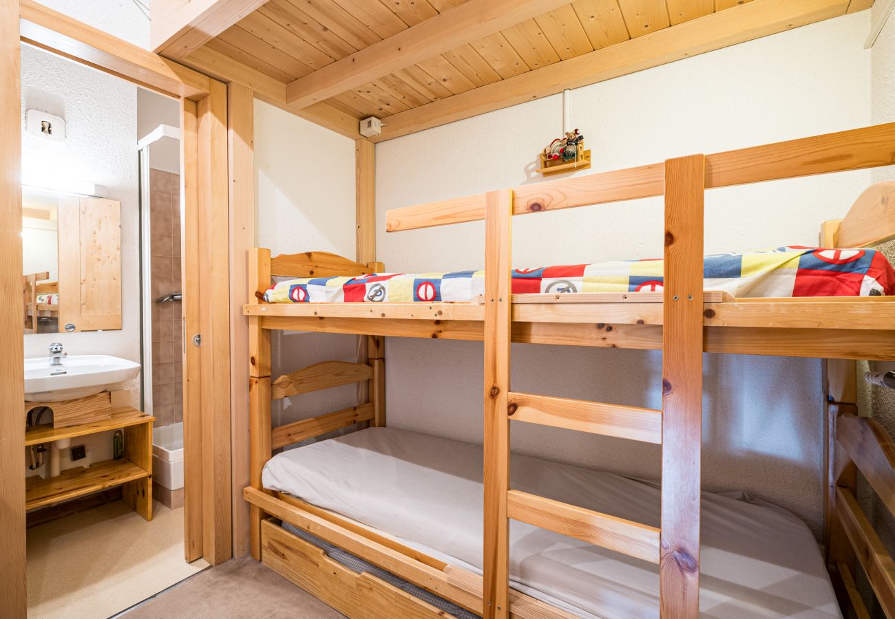 Apartment in Morillon - Nice Apt for 8 pers near the slopes