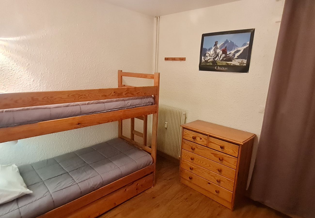 Apartment in Les Deux Alpes - Apartment for 4 people, resort center, balcony