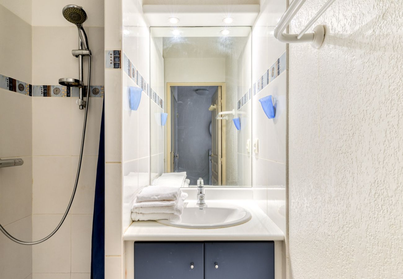 Apartment in Sérignan - Charming apartment for 6 people near the sea