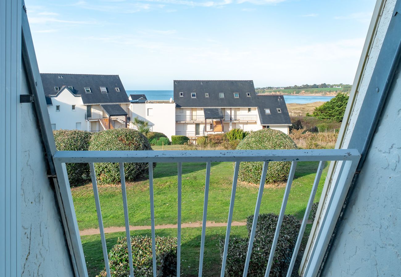 Terraced House in Guidel - Cottage, ocean view, sleeps 4