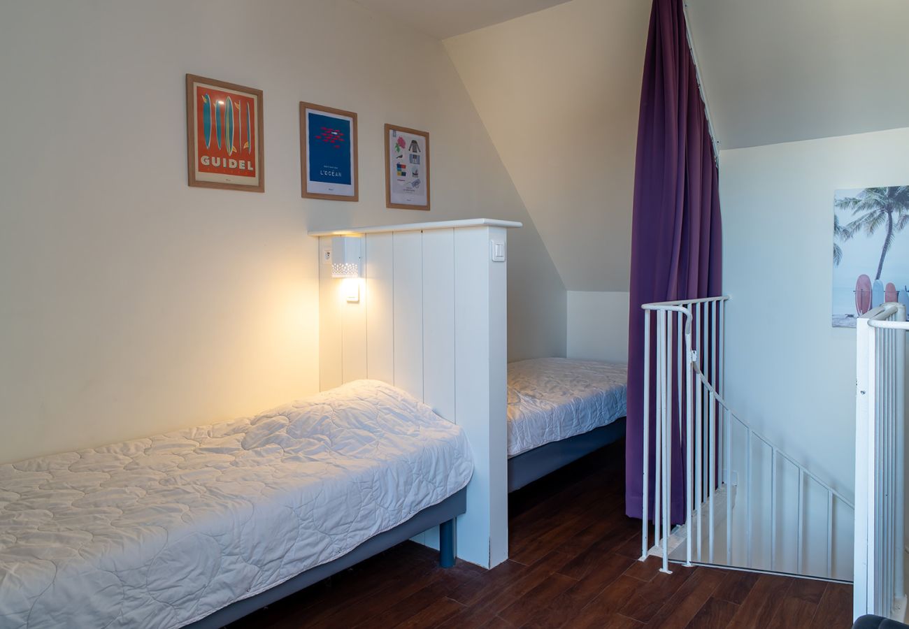 Terraced House in Guidel - Cottage, ocean view, sleeps 4