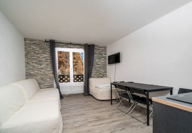 Studio in Allos - Studio for 4 pers near the slopes