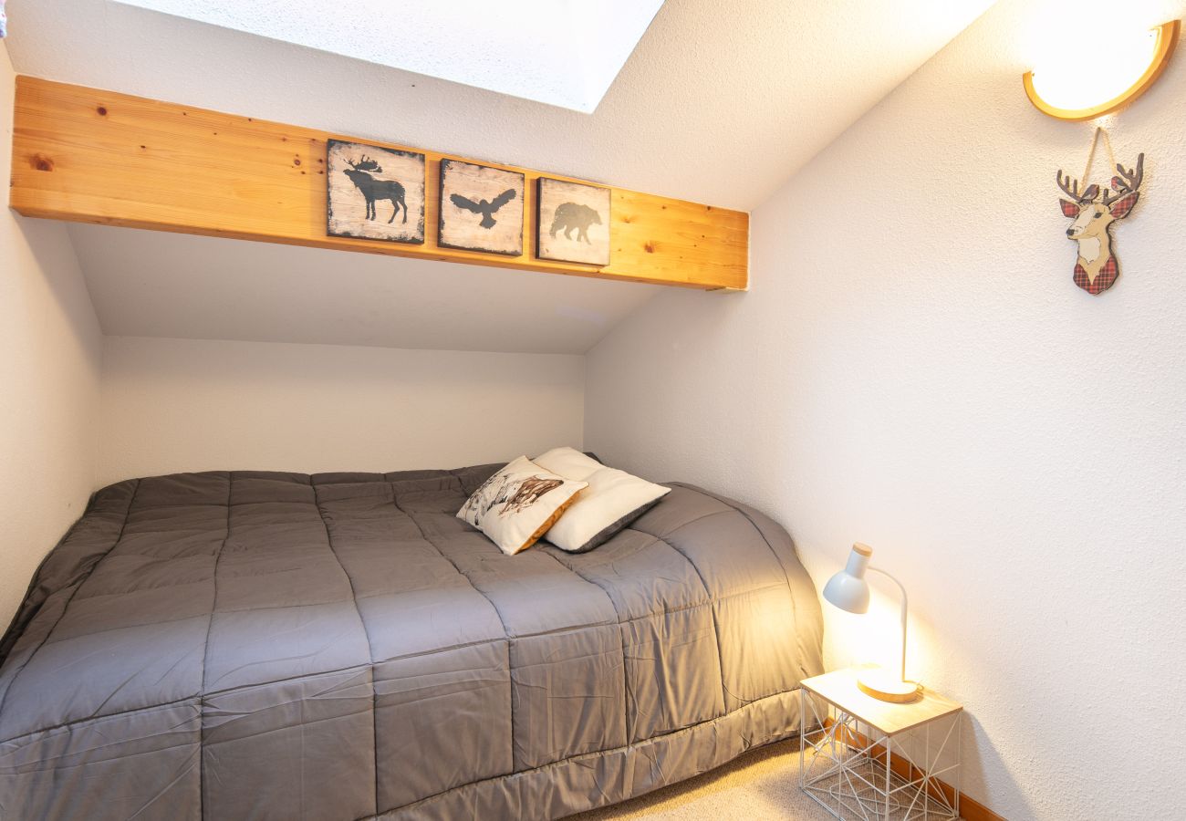 Apartment in Morillon - Splendid apartment, 3 bedrooms, sleeps 6, balcony with mountain views