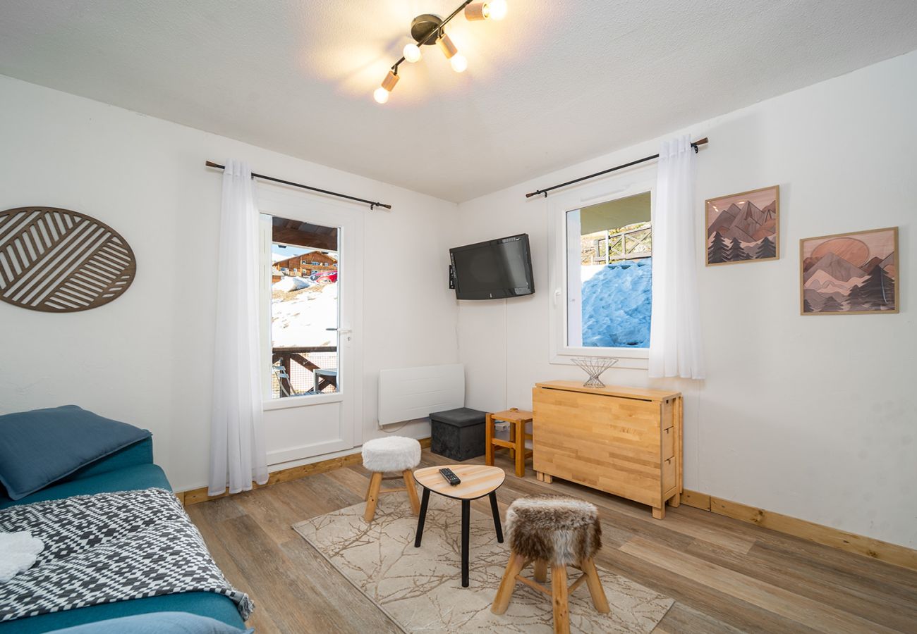 Apartment in Allos - Nice Apt for 5 pers near the slopes