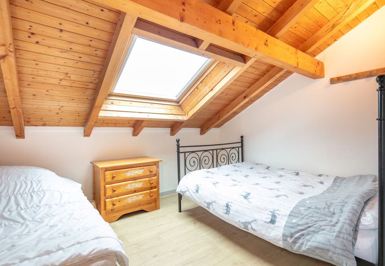 Chalet in Morillon - Cottage for 8 pers on the edge of Lac Bleu