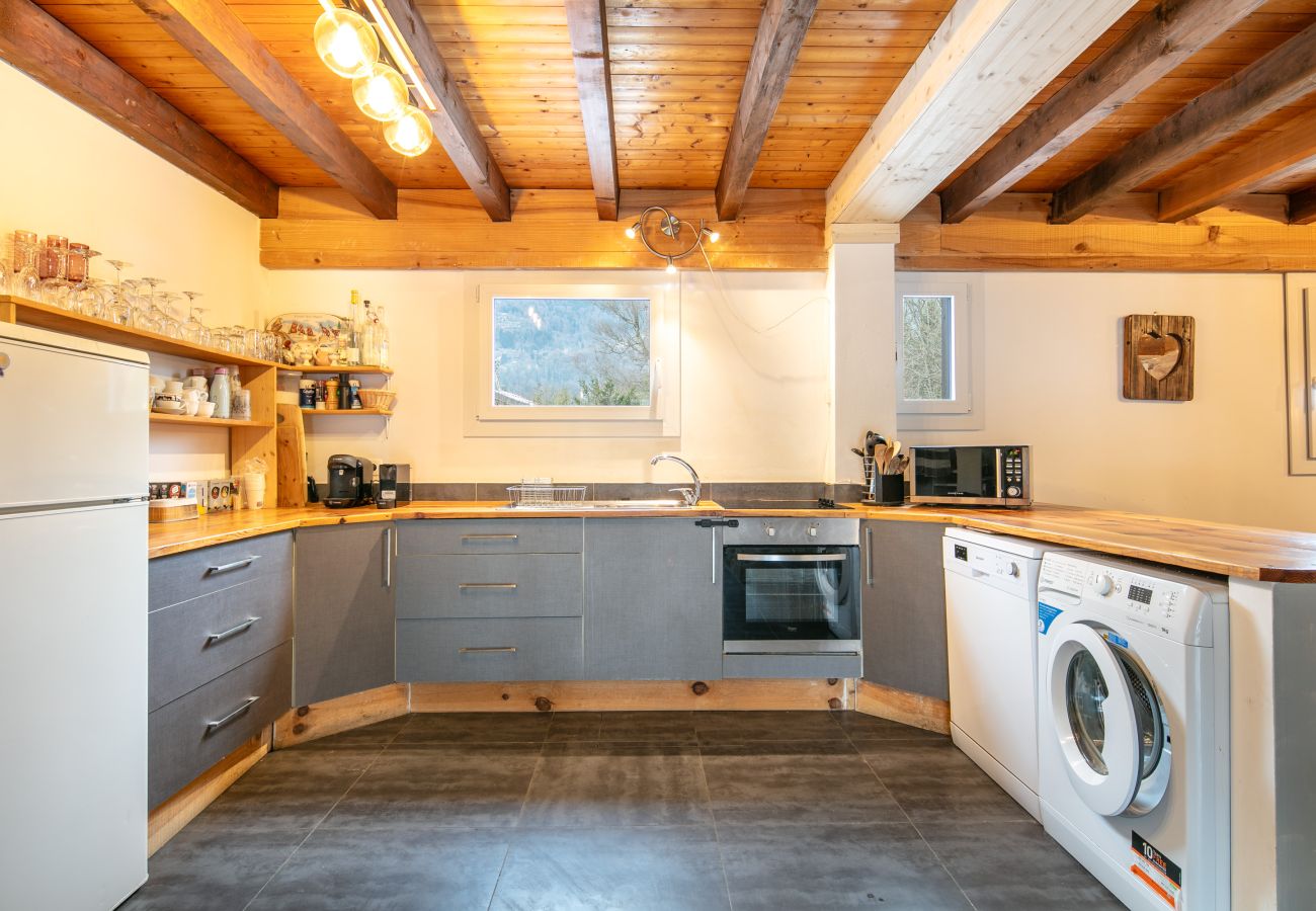 Chalet in Morillon - Cottage for 8 pers on the edge of Lac Bleu