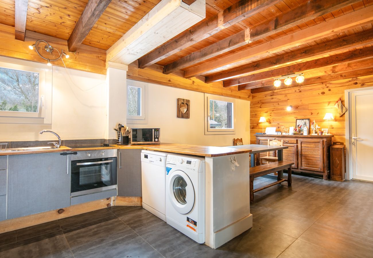 Chalet in Morillon - Cottage for 8 pers on the edge of Lac Bleu