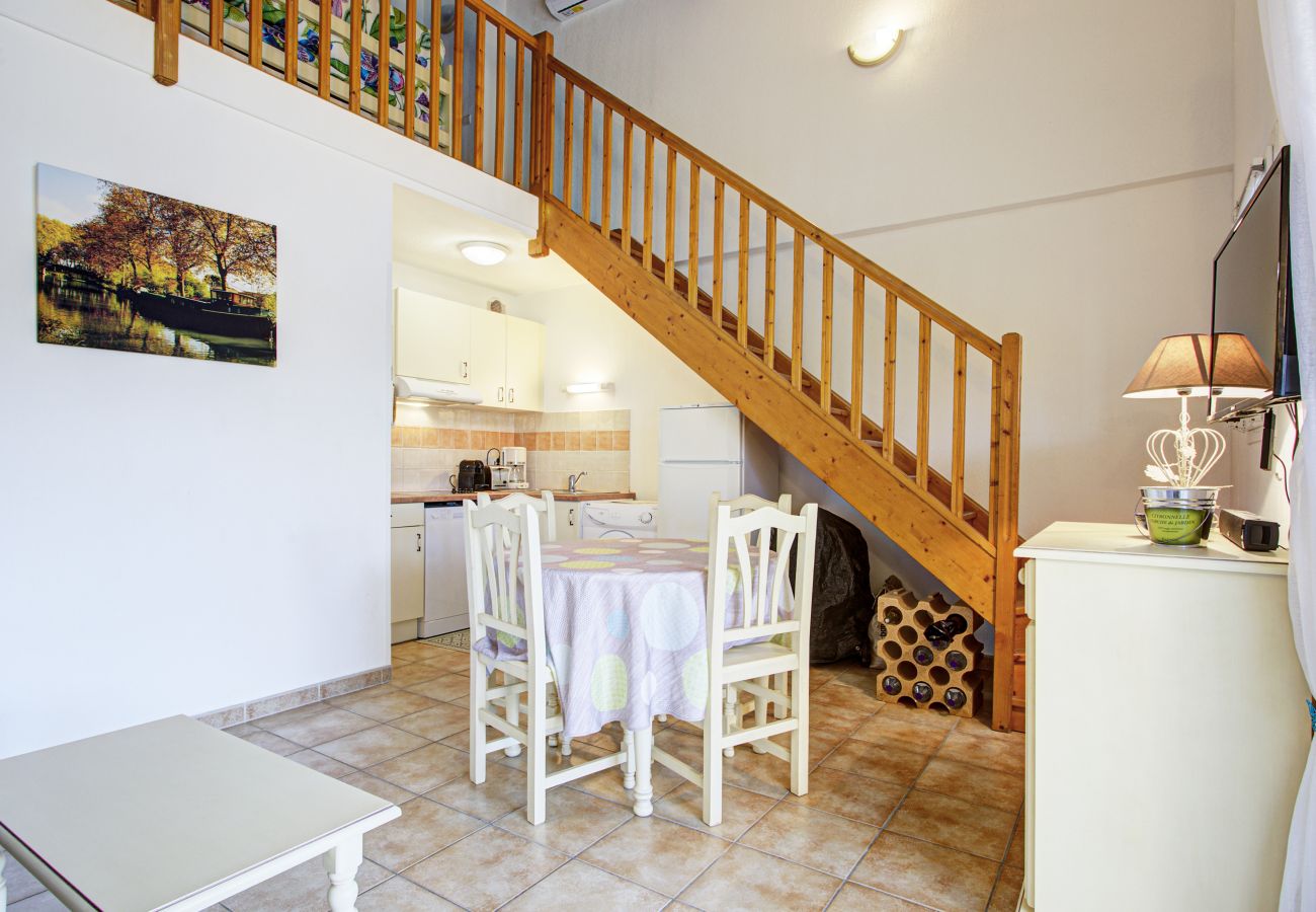 Villa in Homps - Nice air-conditioned Villa for  6 pers near the lake