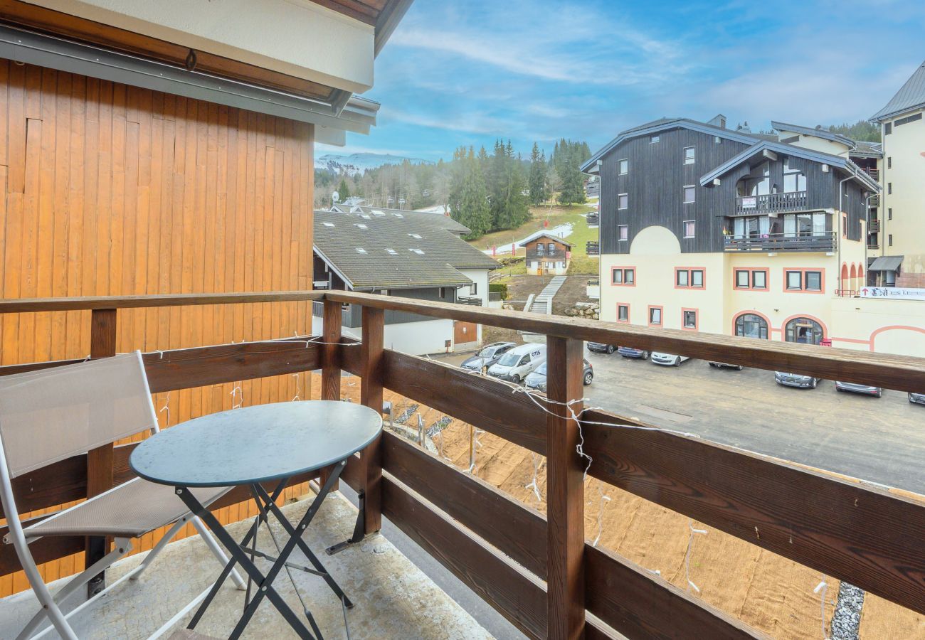 Apartment in Morillon - Apartment for 4 people, balcony, mountain view