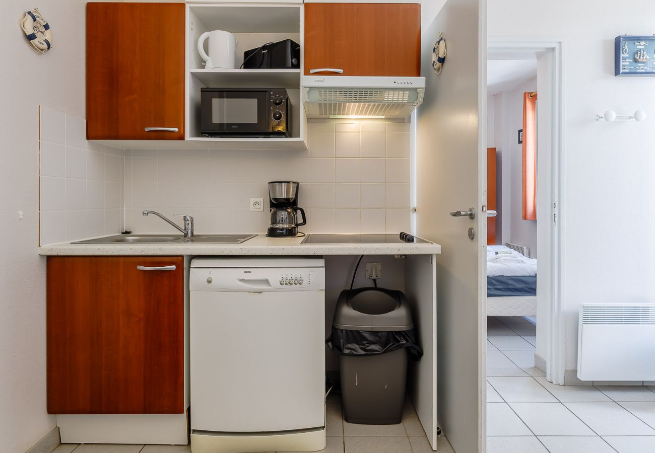 Apartment in La Tranche-sur-Mer - Apartment for 4 people, close to the ocean, terrace