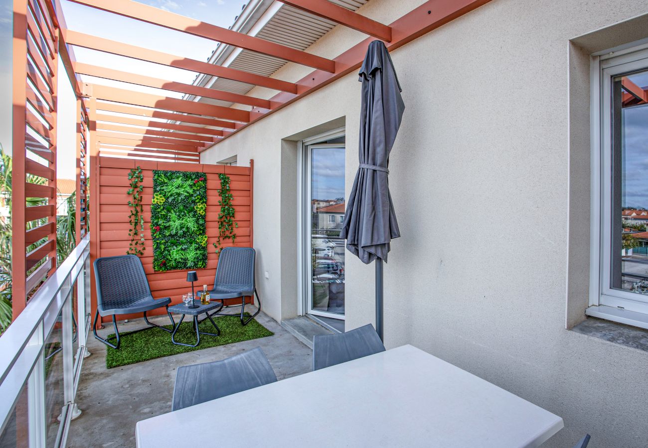 Apartment in Argeles sur Mer - Cute apartment for 4 people with balcony