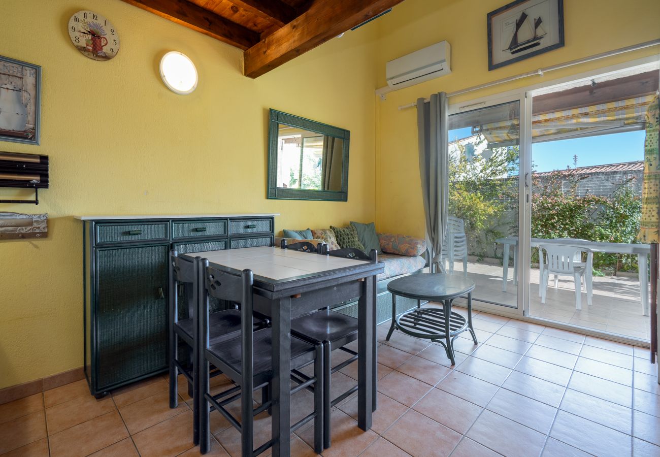 Apartment in Agde - Charming apart for 8 pers near the sea