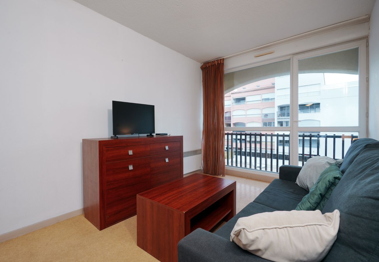 Apartment in Agde - Charming Apart for 4 Near the Sea