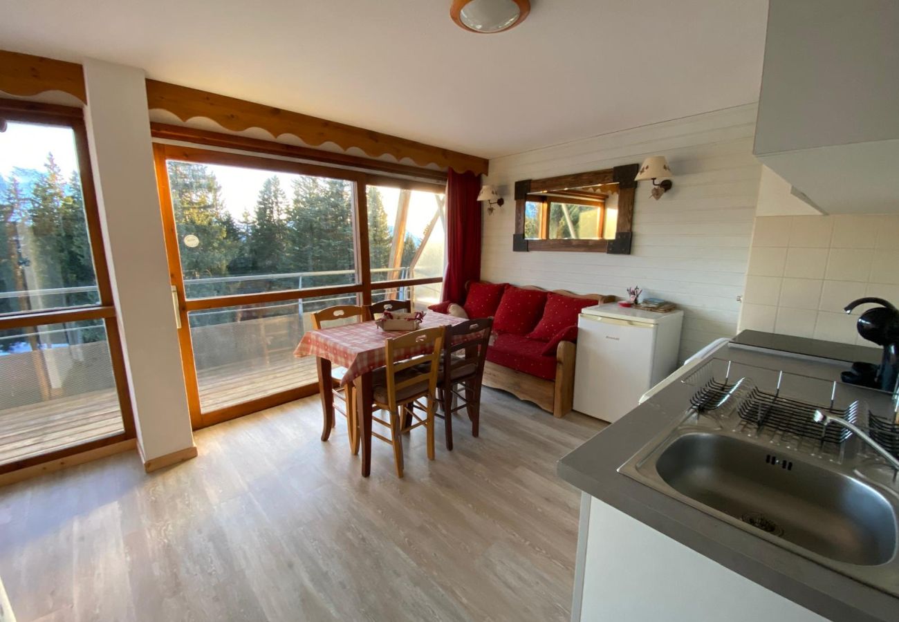 Apartment in Chamrousse - Apartment for 7 people, balcony, mountain view