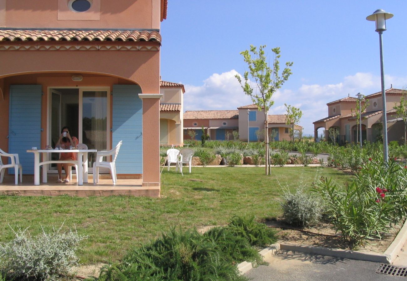 Villa in Homps - Cute villa for 4 people, garden