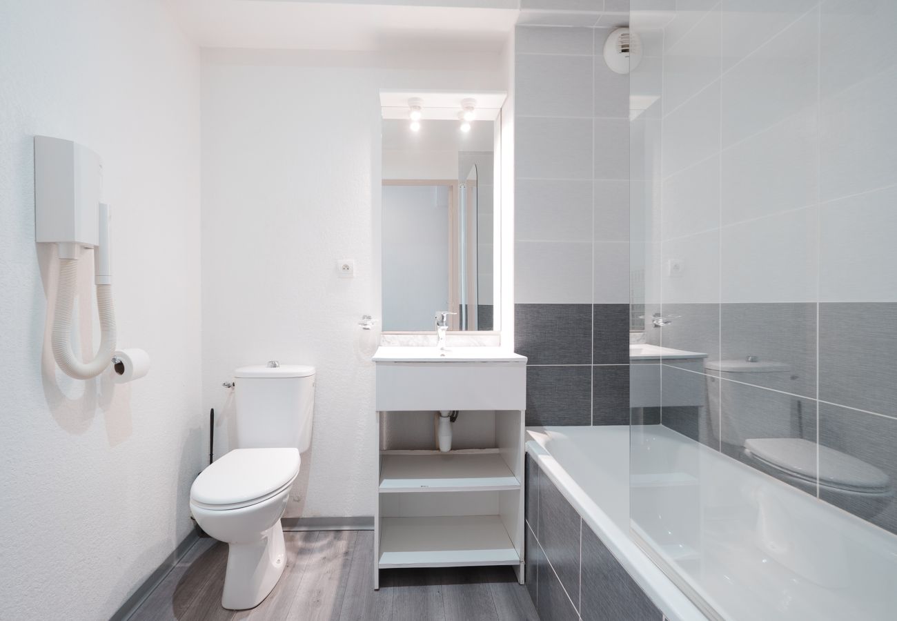 Studio in Agde - Charming Studio - Sleeps 2 - Close to the sea