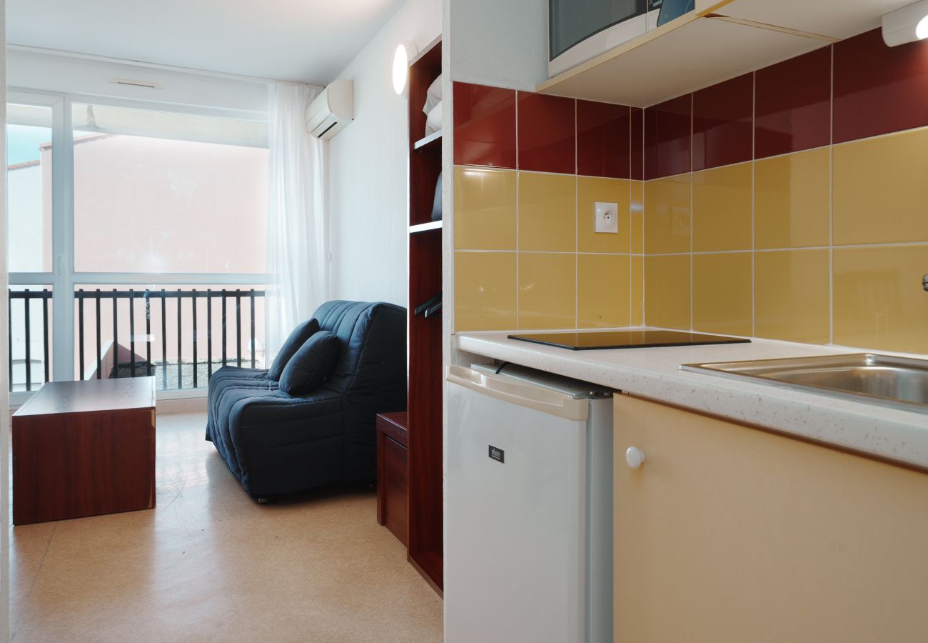Studio in Agde - Charming studio apartment for 2 people