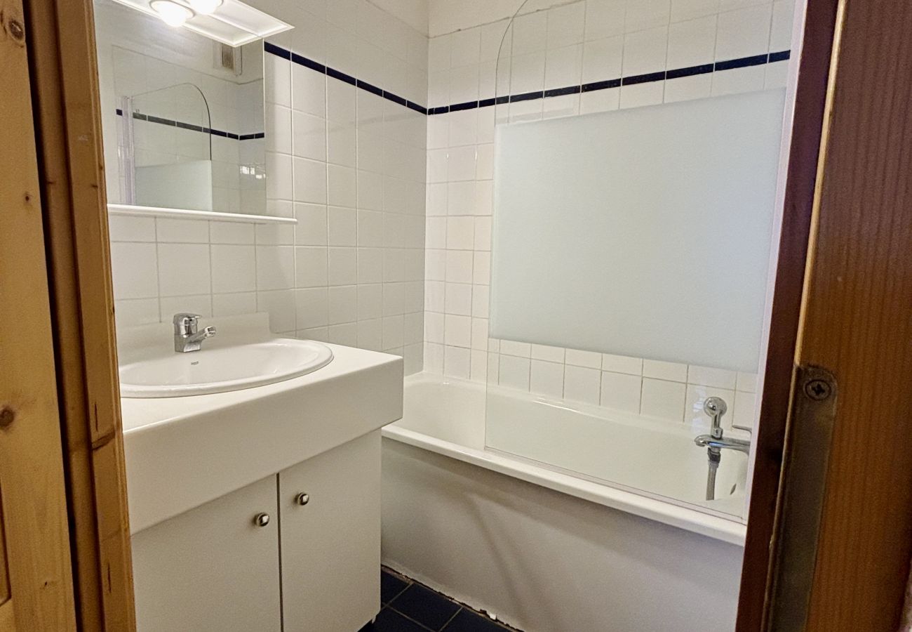 Apartment in Morillon - Charming apartment for 6-7 people, mountain view, ski slope nearby