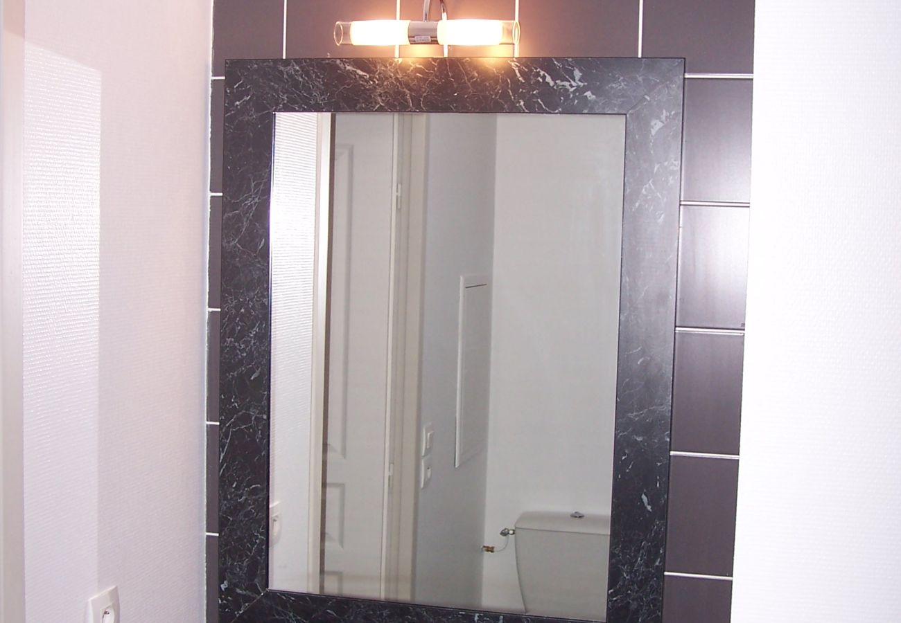 Apartment in Saint-Sorlin-d´Arves - Large Family Apartment - Mountain View - Sleeps 7/8