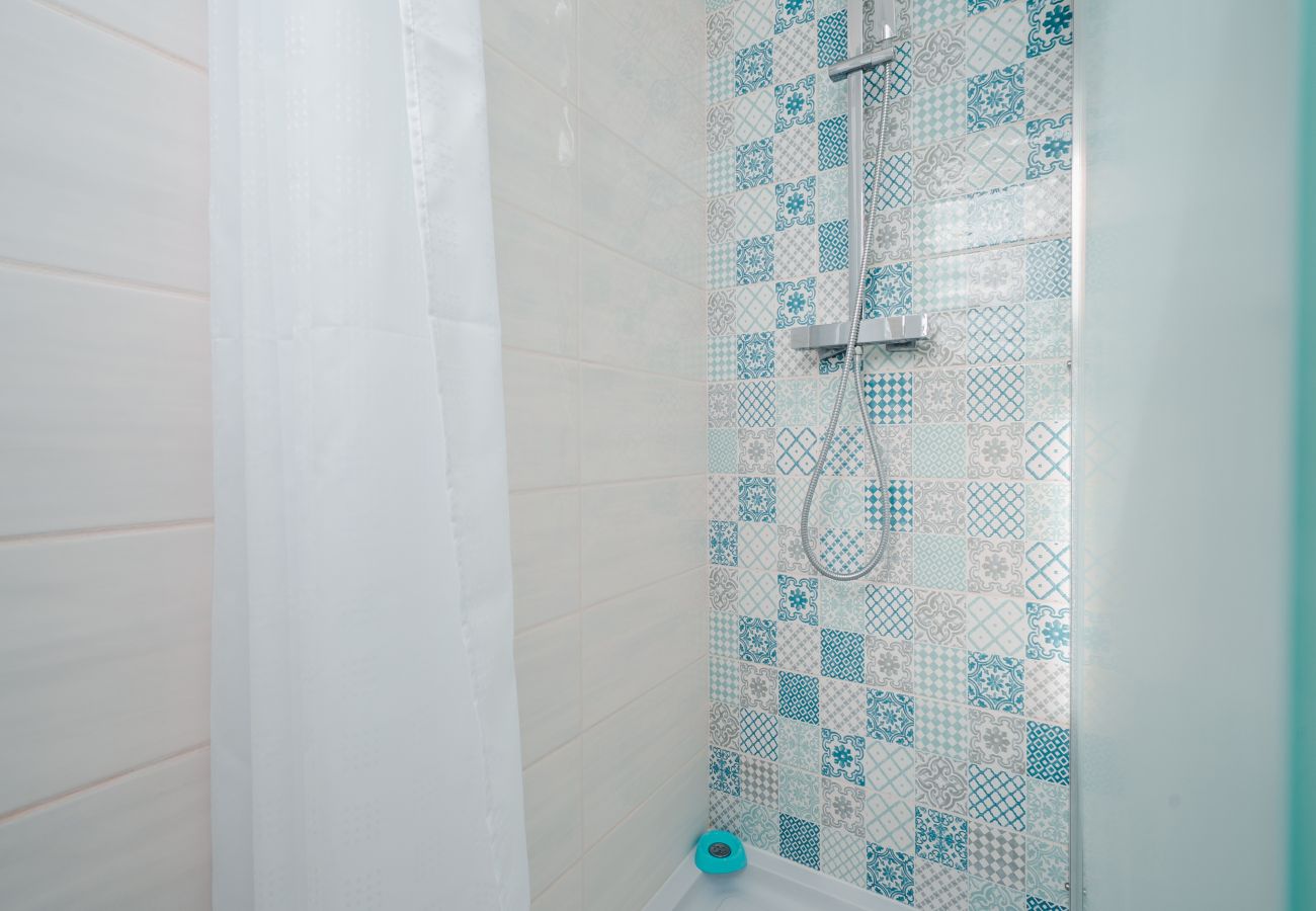 Apartment in Agde - Nice apartment with terrace, close to the sea, sleeps 6