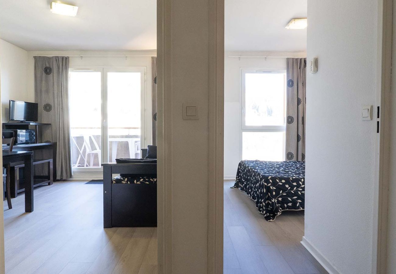 Apartment in Grasse - Charming apartment for 4 people, balcony, mountain view