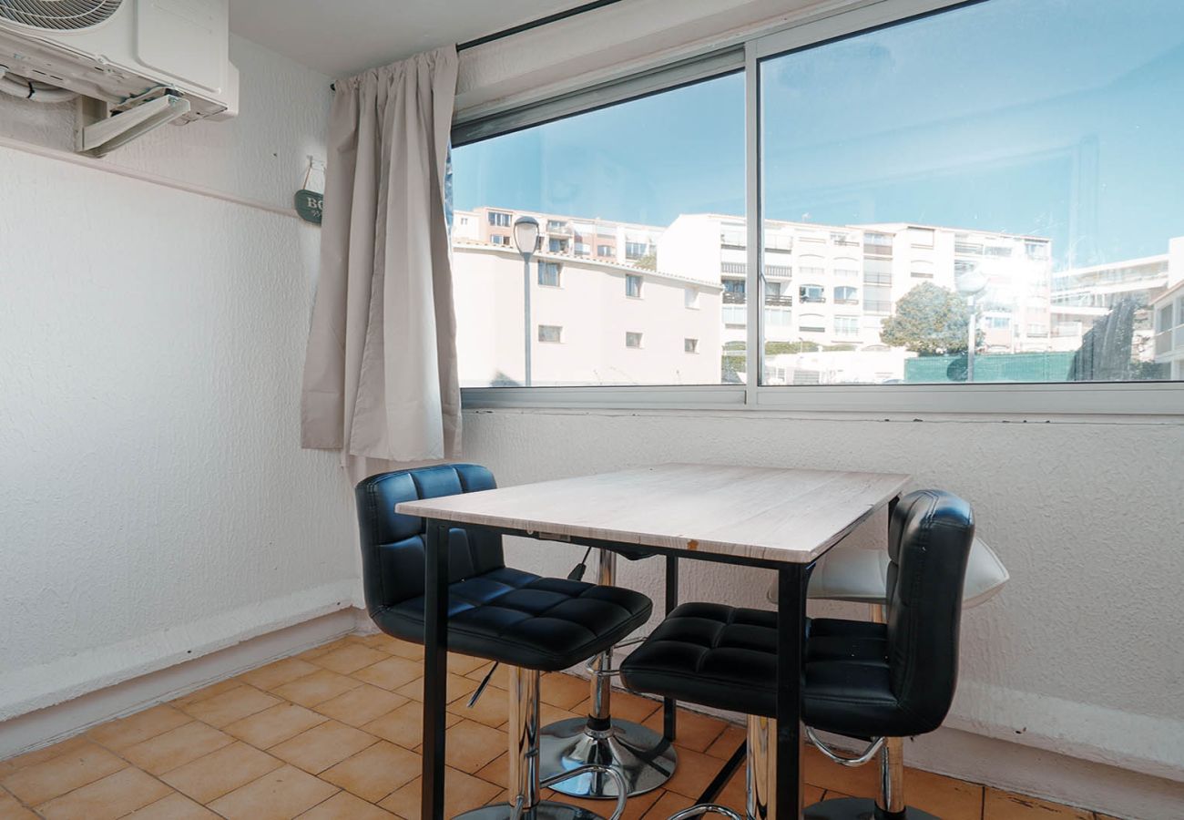 Apartment in Agde - Charming flat for 4 people, near the harbour