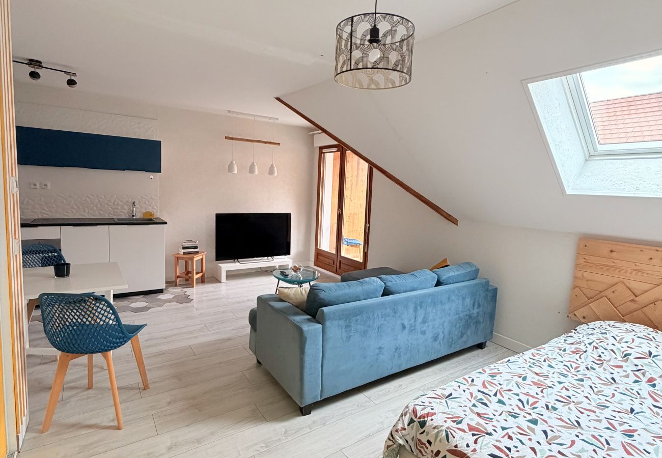 Studio in Giez - Charming studio for 2 pers in the countryside