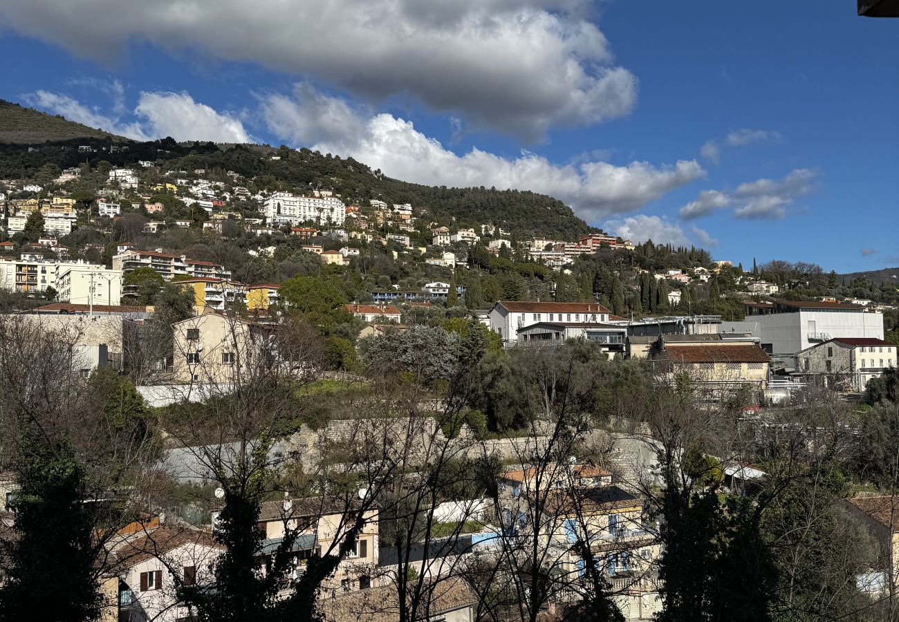 Apartment in Grasse - Charming apartment for 4 people with a balcony
