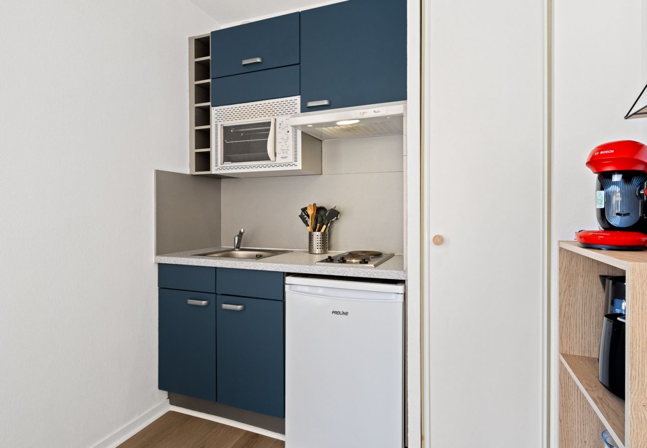 Apartment in Grasse - Charming apartment for 4 people with air conditioning and a balcony