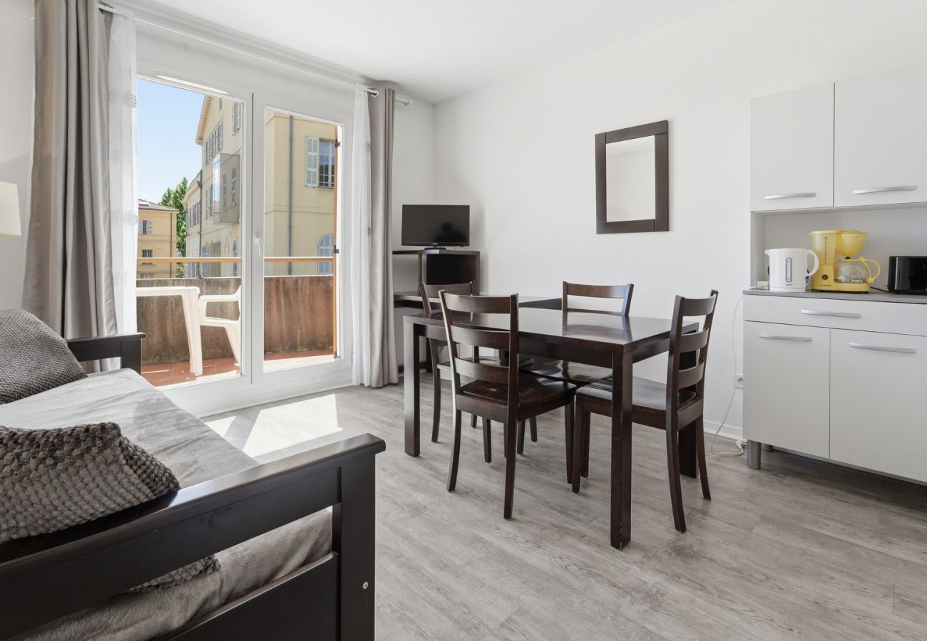 Apartment in Grasse - Charming apartment for 4 people near shops
