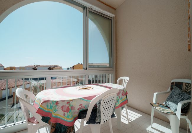 Apartment in Agde - Charming apartment with a loft, sleeps 4, ocean view
