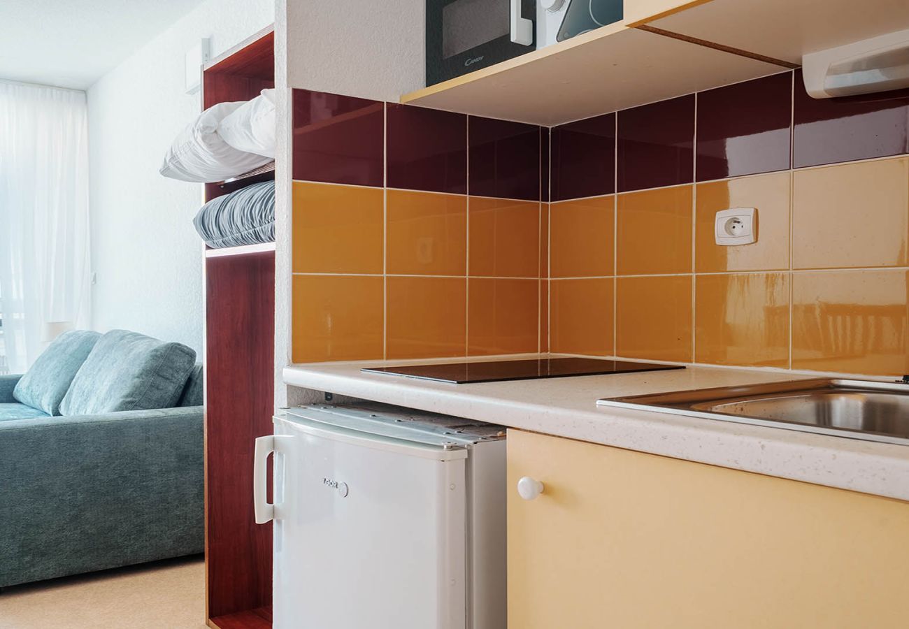 Studio in Agde - Small studio for 2 people, close to amenities 