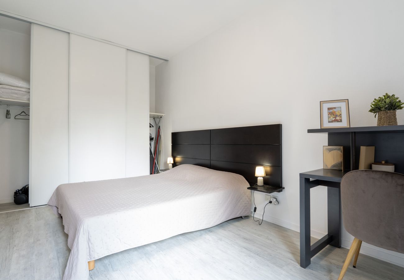 Apartment in Grasse - Bright apartment for 4 people, with a garden