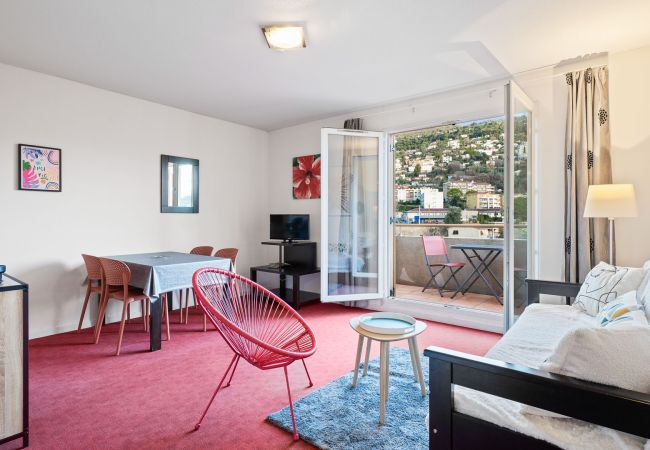 Apartment in Grasse - Bright apartment for 4 people, with a balcony and mountain views