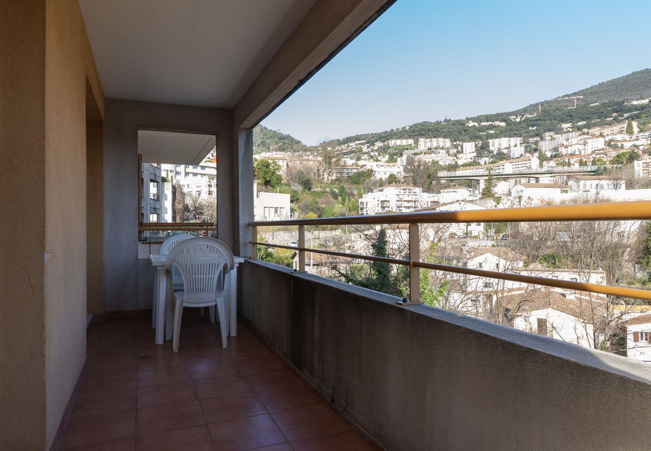 Apartment in Grasse - Bright apartment for 4 people, with a balcony