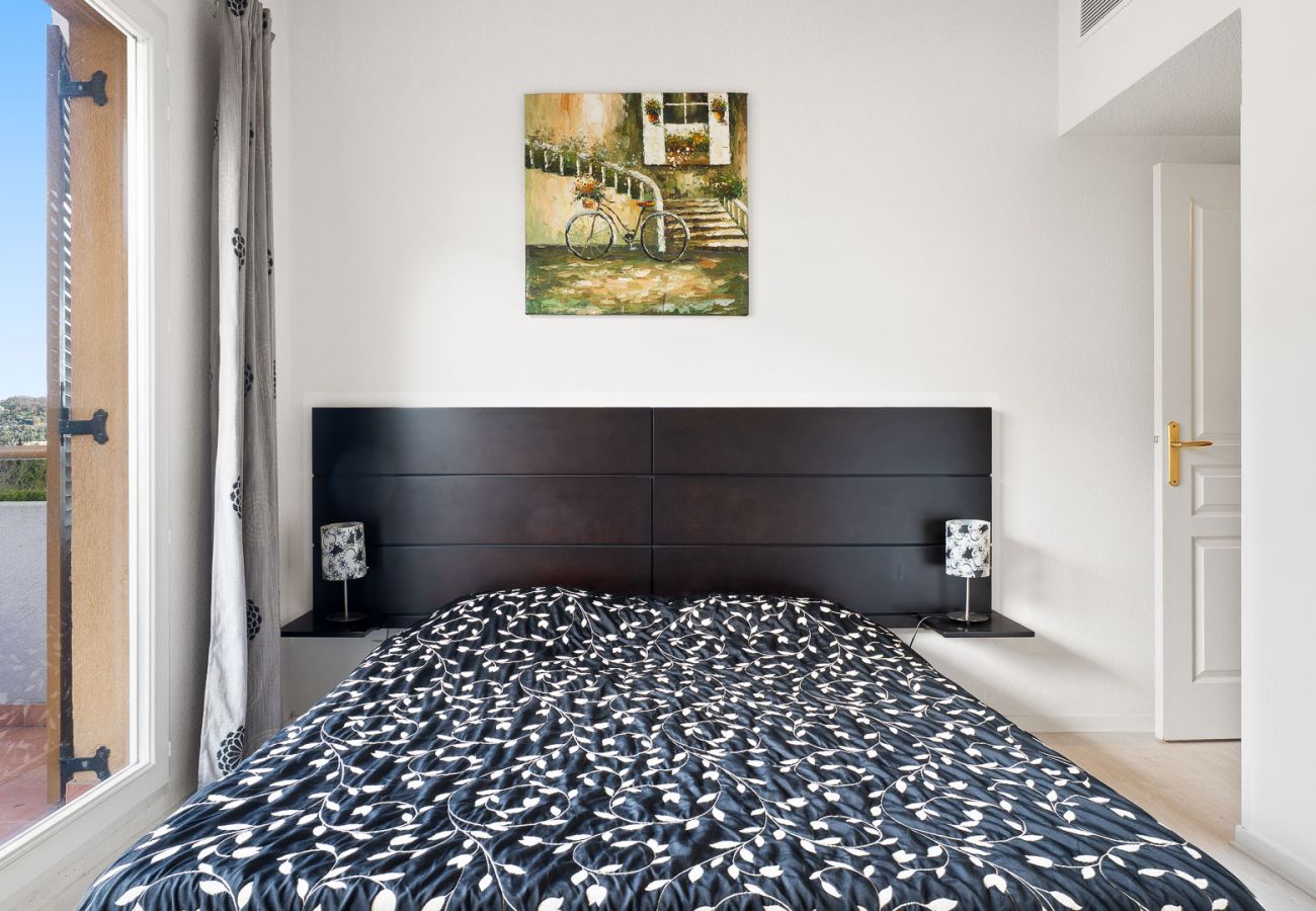 Studio in Grasse - Charming studio for 2 people, near the shops