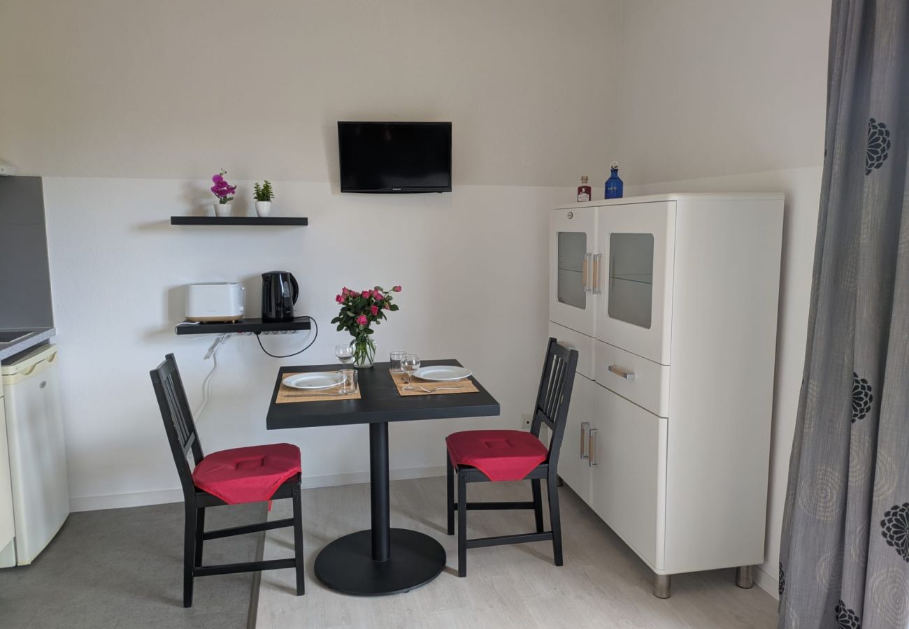 Studio in Grasse - Charming studio for 2 people, near the shops