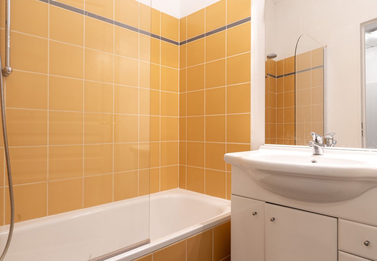 Studio in Grasse - Cute Studio for 2 People with a Terrace