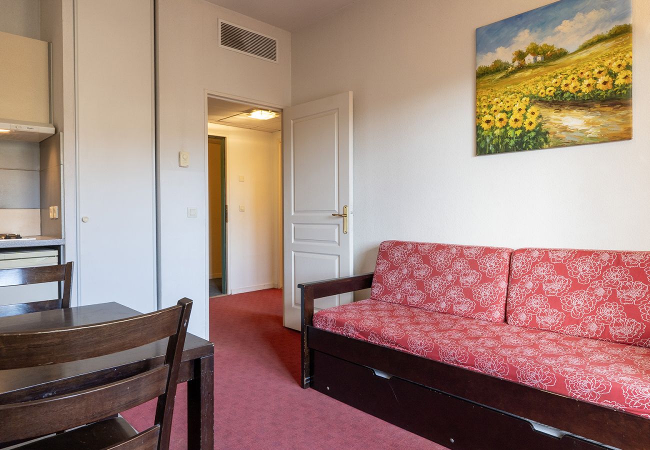 Apartment in Grasse - Charming apartment for 4 people with a balcony