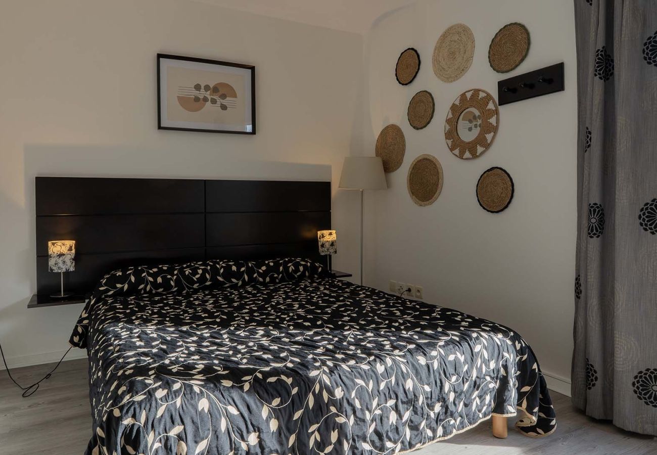 Studio in Grasse - Air-conditioned studio for 2 people, near the shops