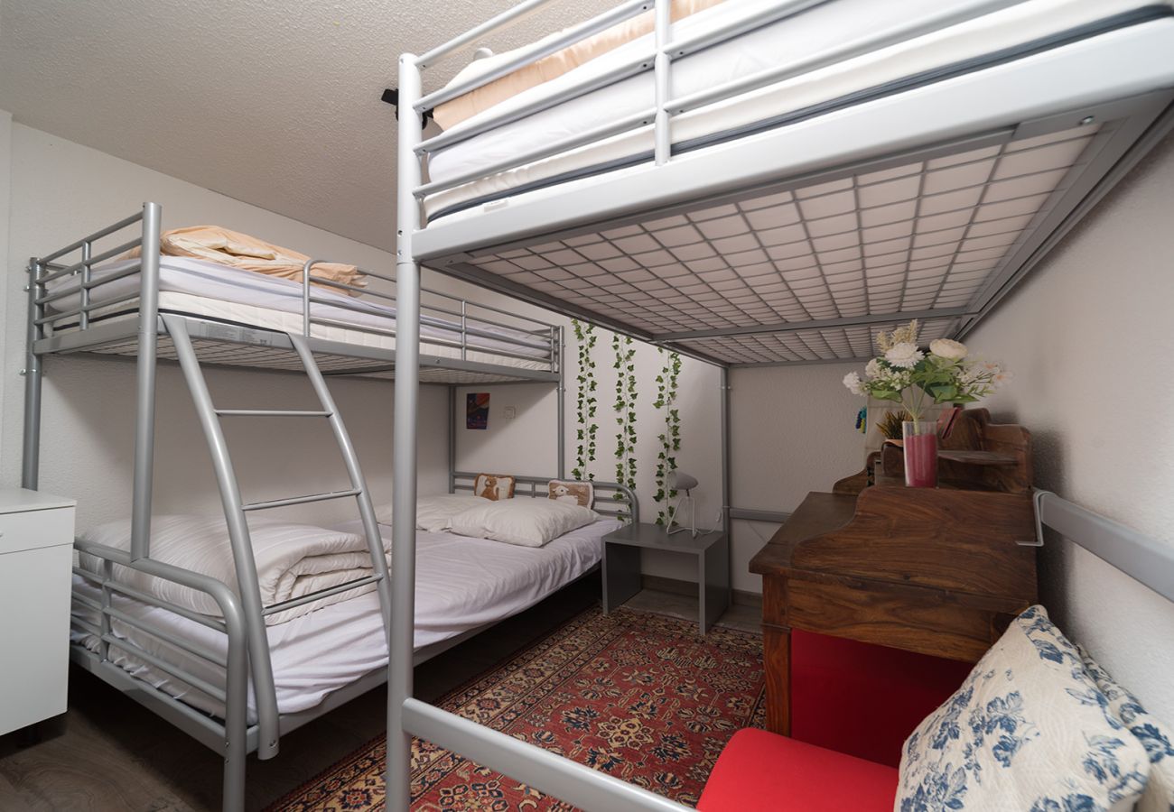 Apartment in Allos - Spacious Family Duplex Apartment - Right on the slopes - Sleeps 9