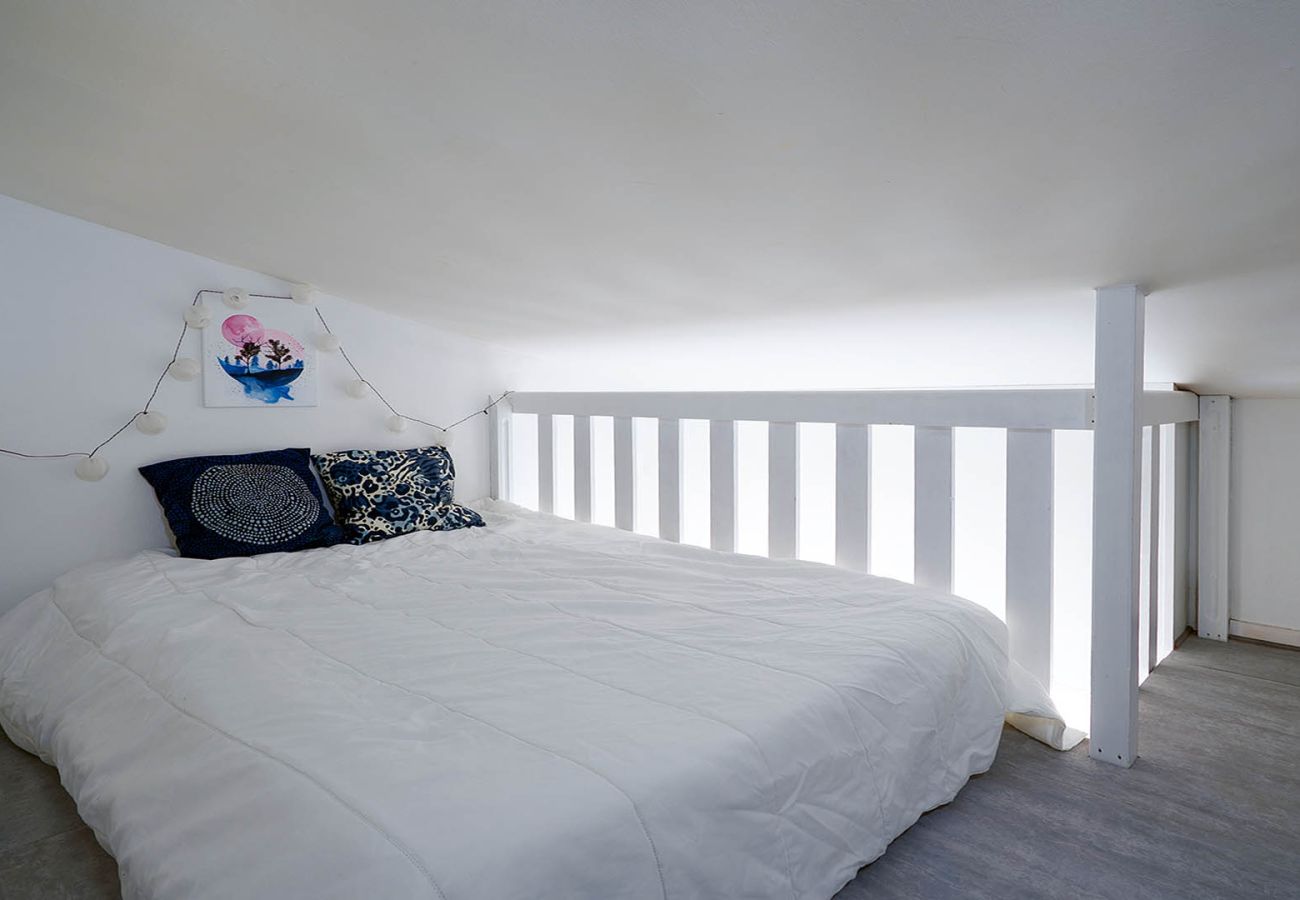 Apartment in Agde - Beautiful apartment for 4 people, with a view of the sea and private parking