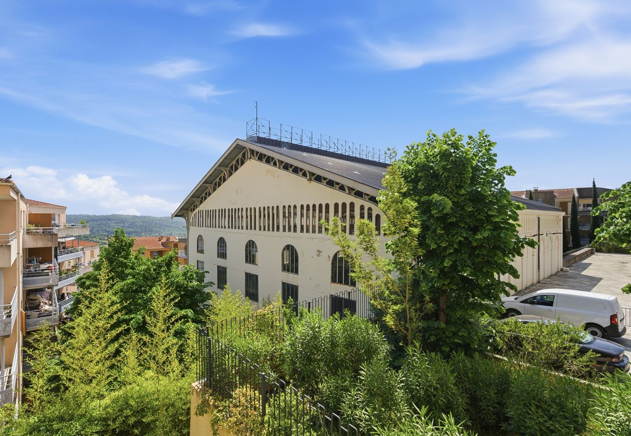 Apartment in Grasse - Charming apartment for 4 people - near the sea