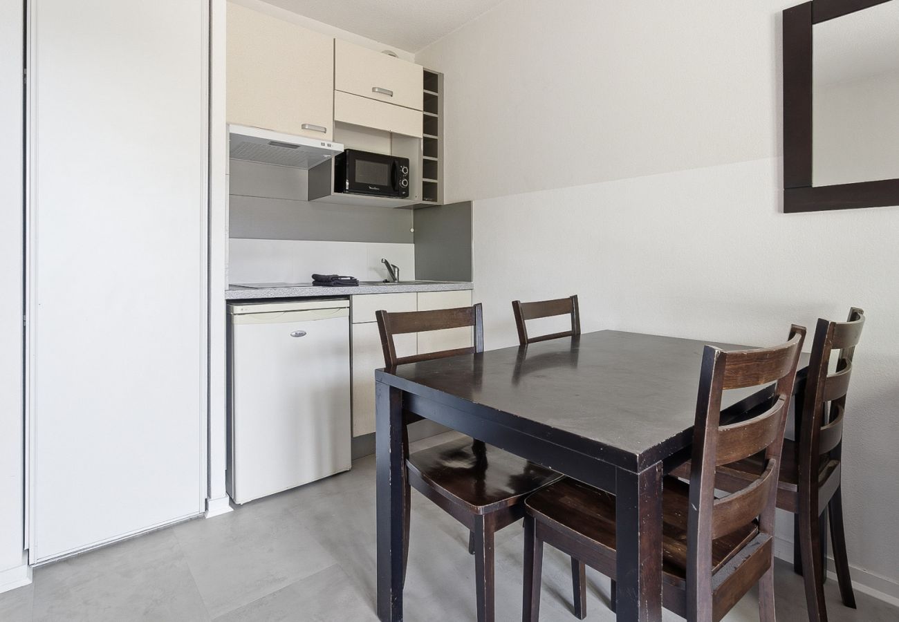 Apartment in Grasse - Apartment for 4 people, with a balcony 