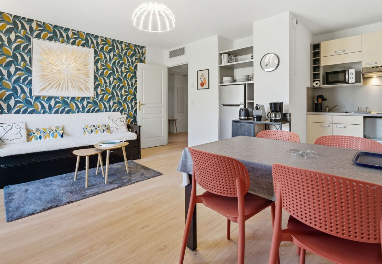 Apartment in Grasse - Bright apartment for 4 people, with balcony