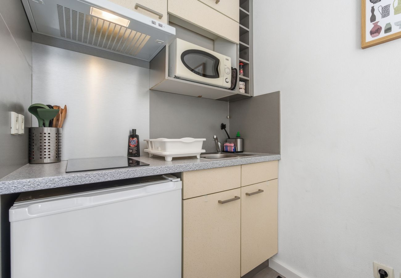 Studio in Grasse - Air-conditioned studio for 2 people, near the shops