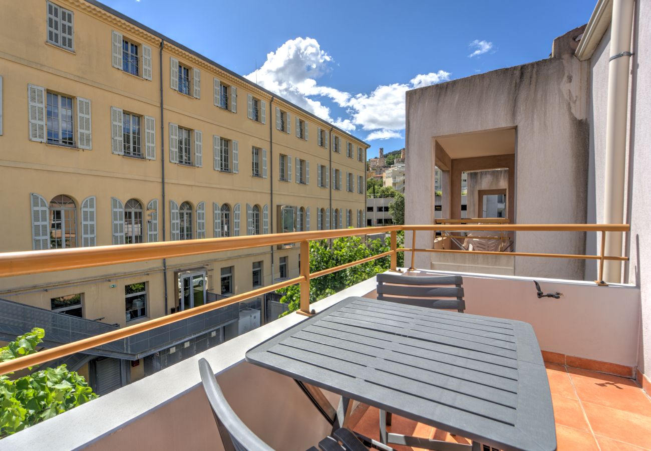 Studio in Grasse - Air-conditioned studio for 2 people, near the shops