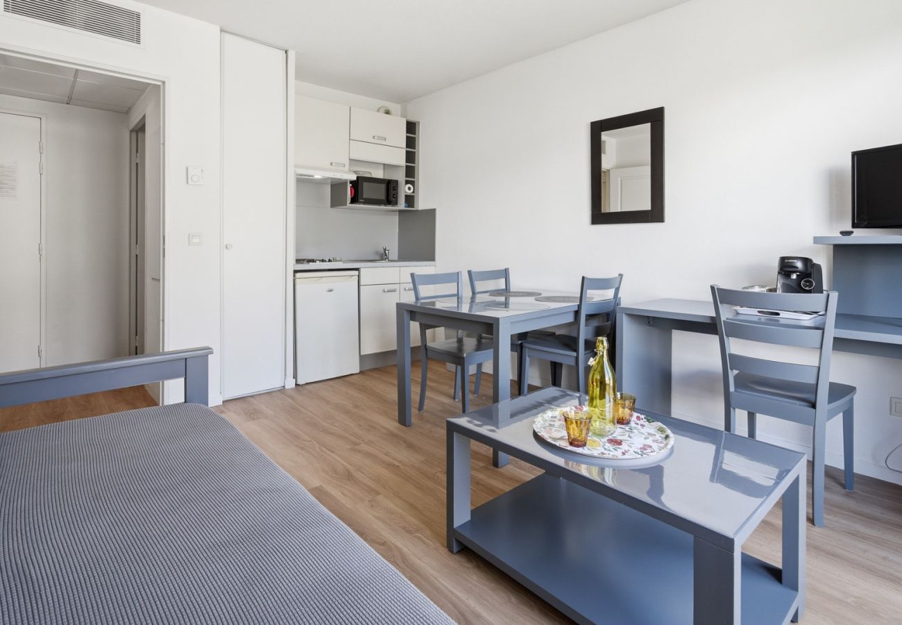 Apartment in Grasse - Charming flat for 4 people, right next to the shops